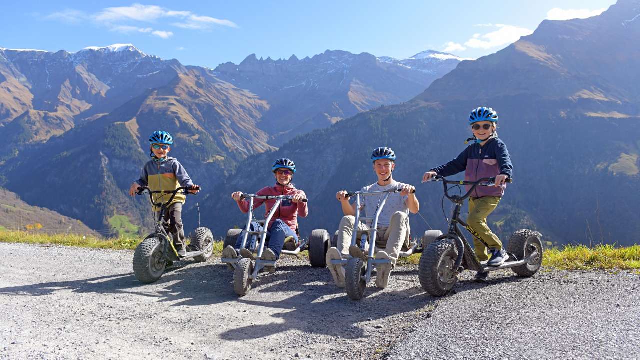 Trottinett- und Mountaincart-Plausch (mit Spaghetti) in Elm